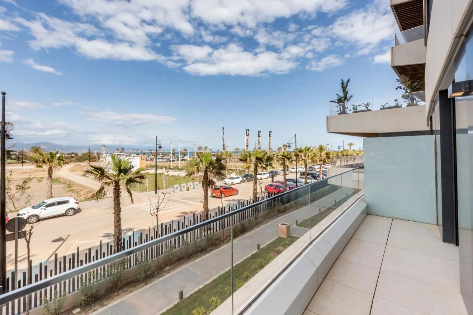 Апартаменты Vivi Homes - Dali Pool, Sauna, Gym & Sea View Торремолинос