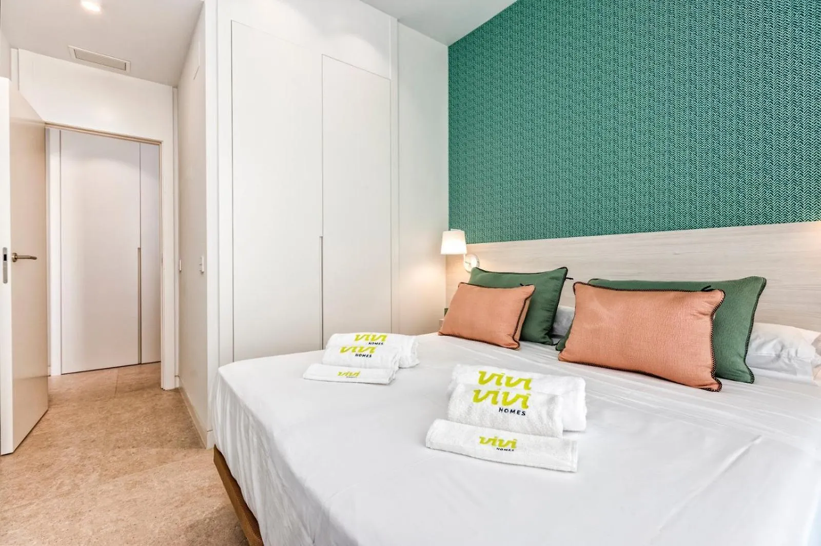Appartement Vivi Homes - Dali Pool, Sauna, Gym & Sea View Torremolinos Spanje
