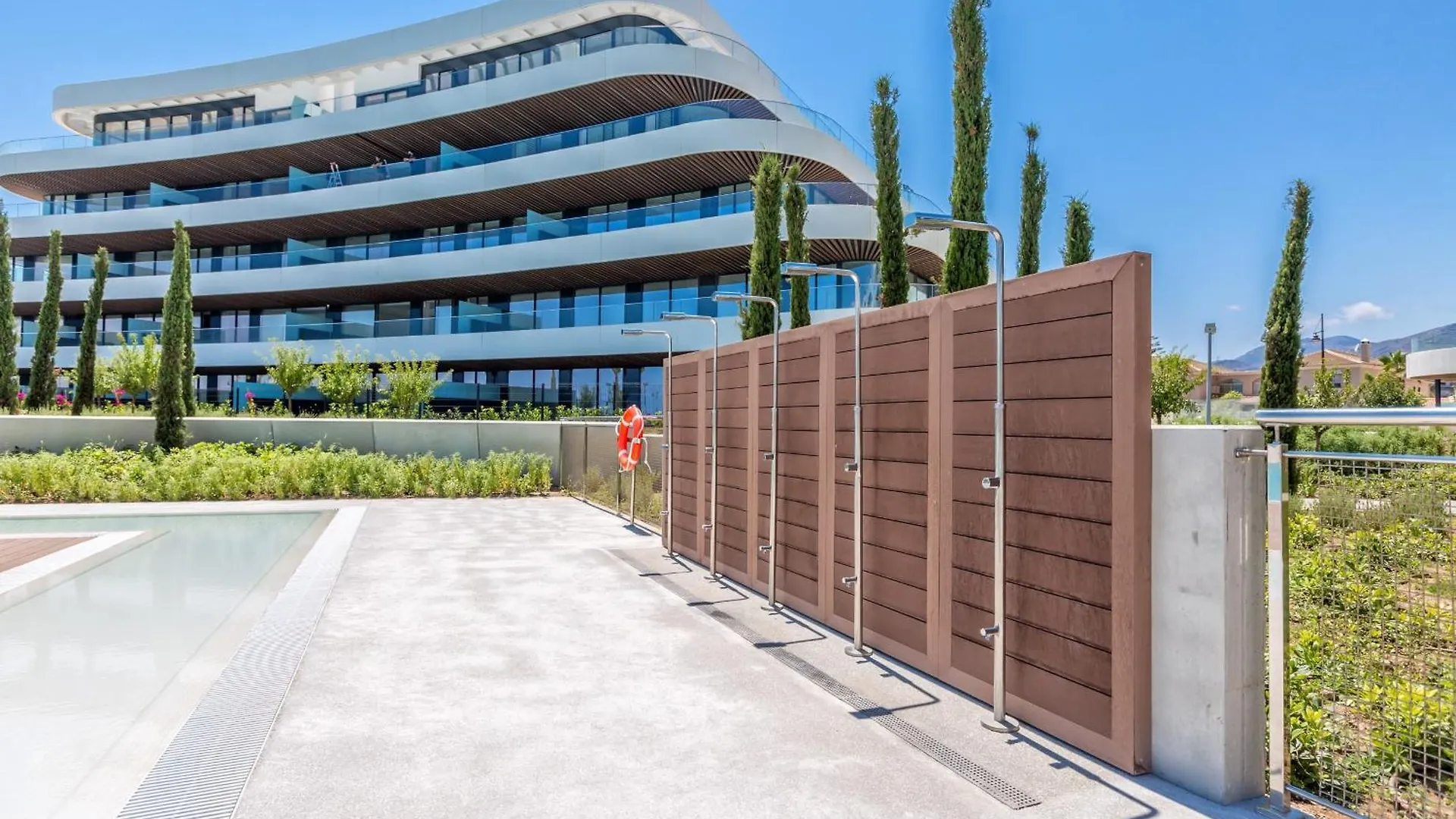 Vivi Homes - Dali Pool, Sauna, Gym & Sea View Torremolinos Appartement
